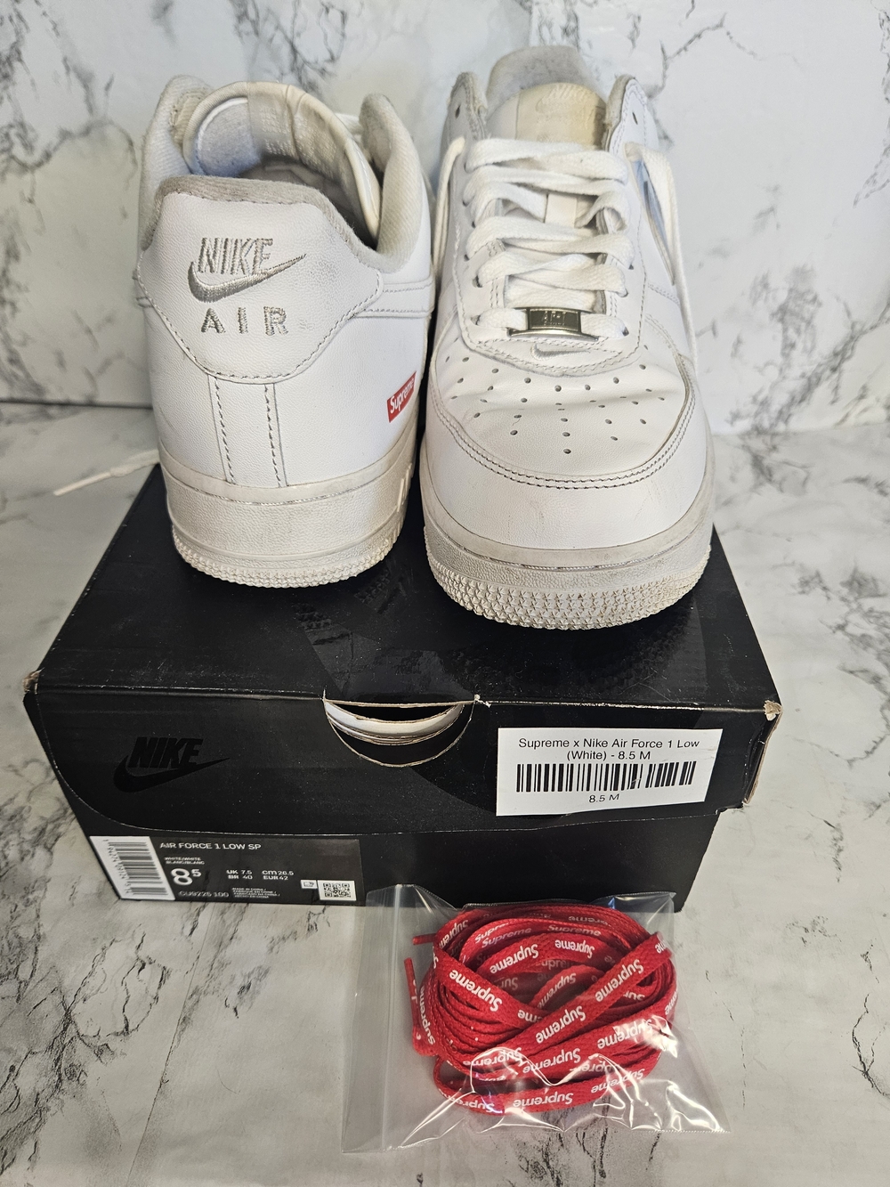 Nike Air Force 1 x Supreme Low White - Size 8.5 With Box and Extra Laces